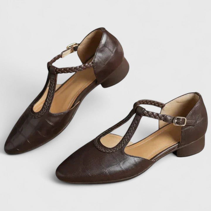Delvynne | Elegant Orthopedic Sandals